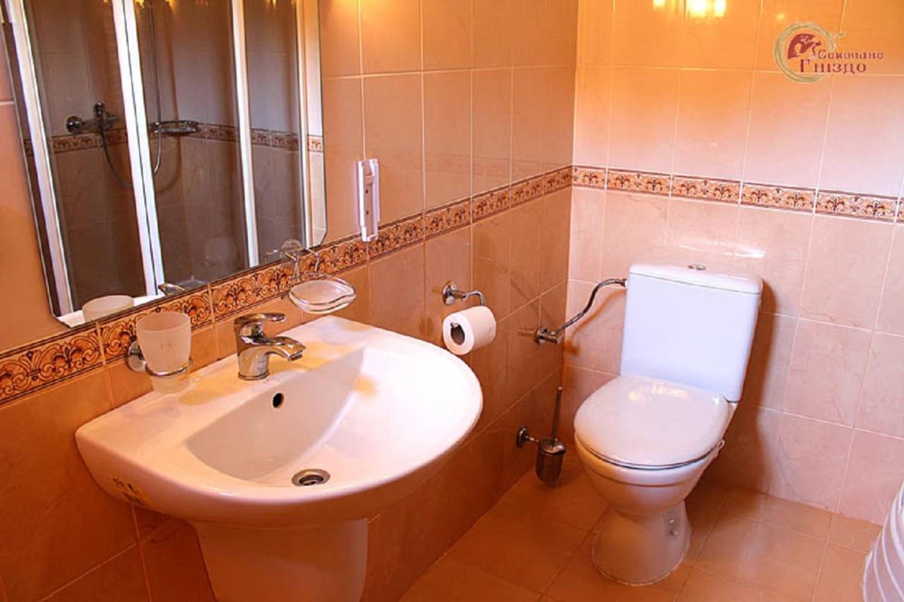 Sokolyne Gnizdo Korostov Exterior foto